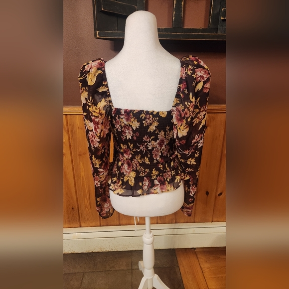 Express Floral Square Neck Smocked Body Top Size Small Brown Pink - Picture 6 of 12